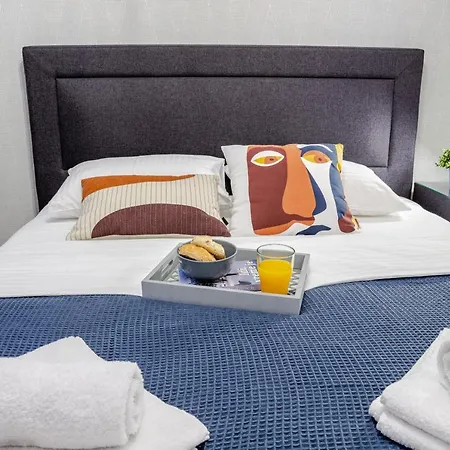 Erak Hill 兹拉蒂博尔