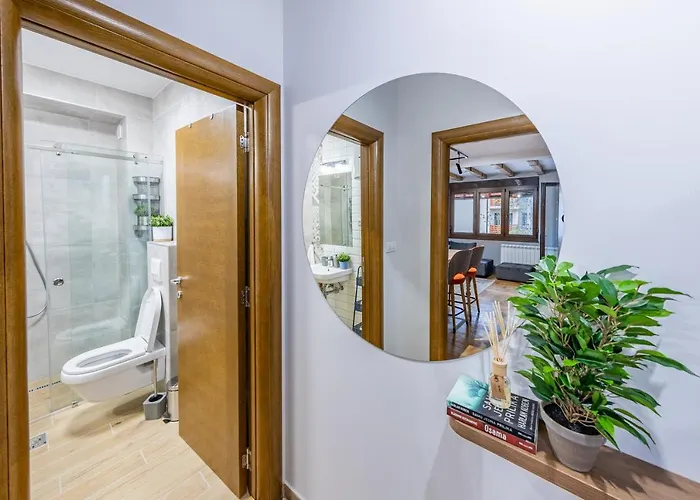 アパート Erak Hill ズラティボール